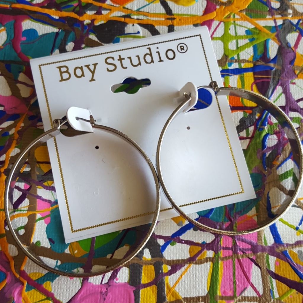 Silver Hoop Earrings 7$